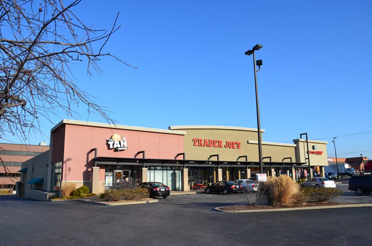 Retail Center New Parapet and Facade Redesign